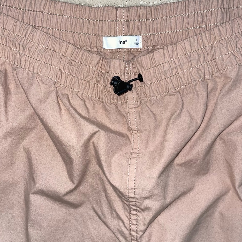 Aritzia tan cargo pants